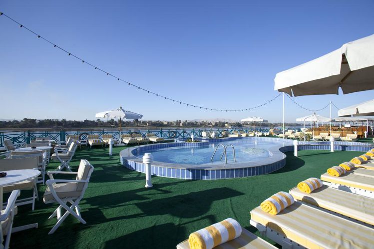 M/S Sonesta Moon Goddess Pool Deck