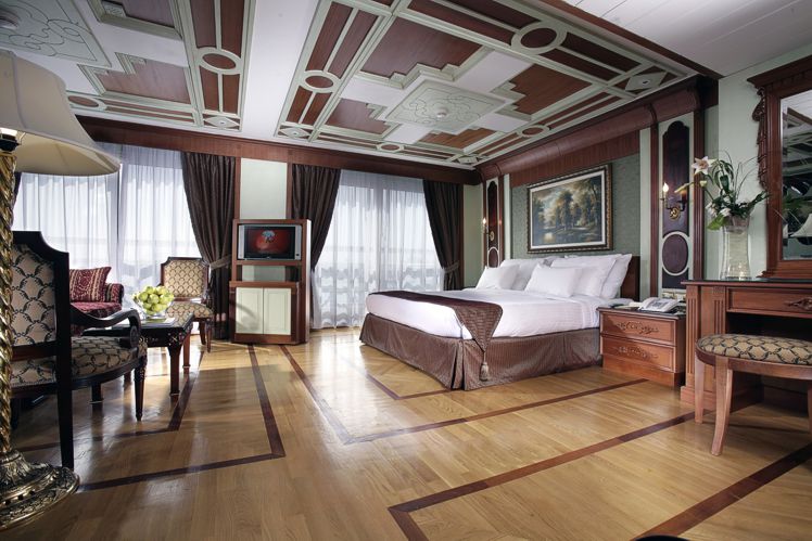 M/S Sonesta St. George Room